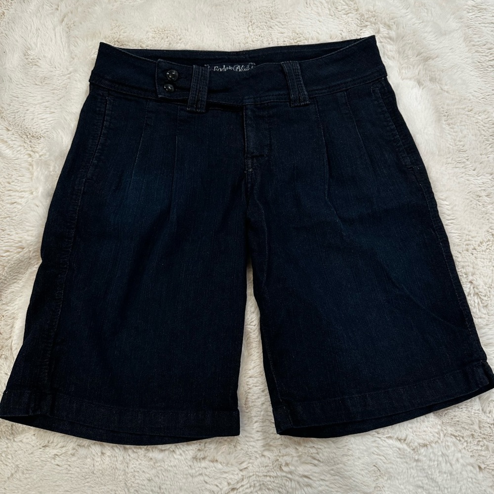 Size 6 shorts